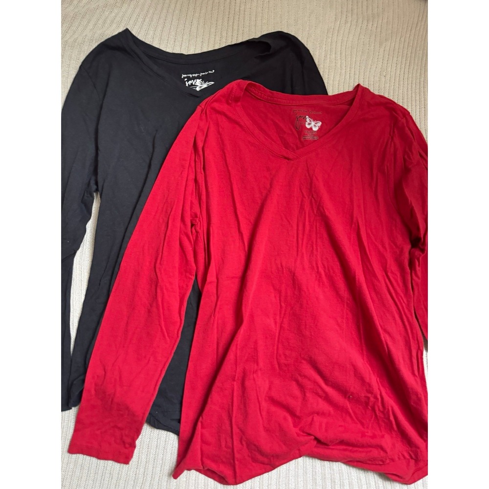 Just My Size Lot 2 Women's Plus 1X Solid V-Neck Long Sleeve T-Shirts Red/Black